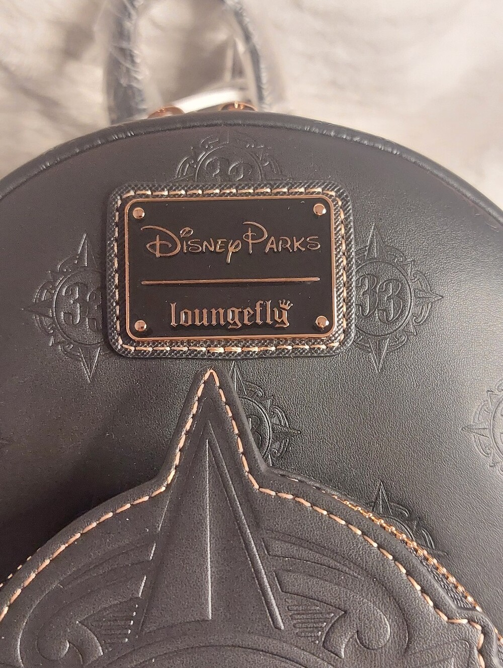 Disney Club 33 Exclusive Black Loungefly mini backpack Rare NEW - Picture 2 of 13